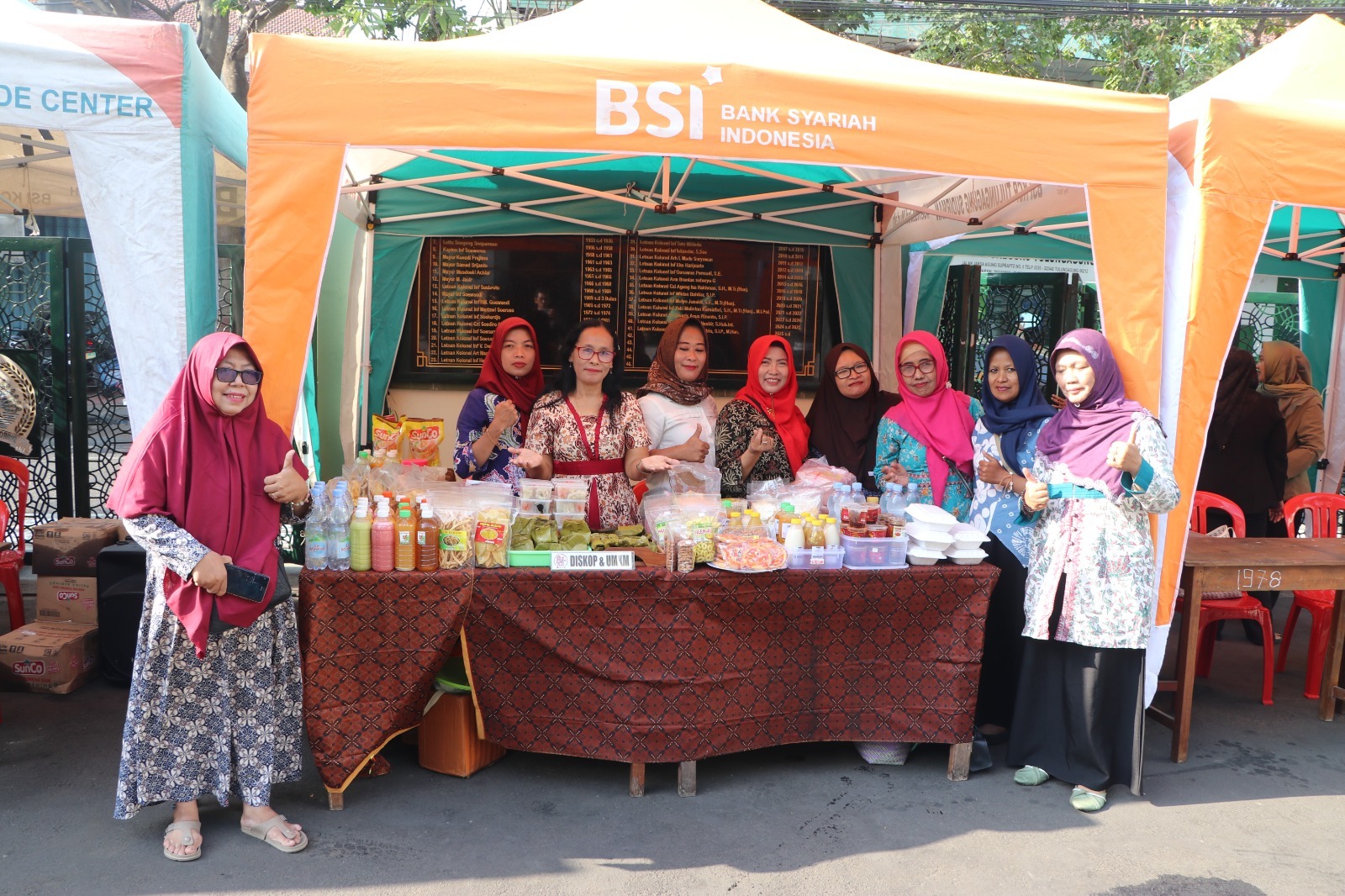 Sambut HUT Ke-81 TNI, Kodim Tulungagung Gelar Bazar TNI, Sediakan Kebutuhan Masyarakat Dengan Harga Terjangkau
